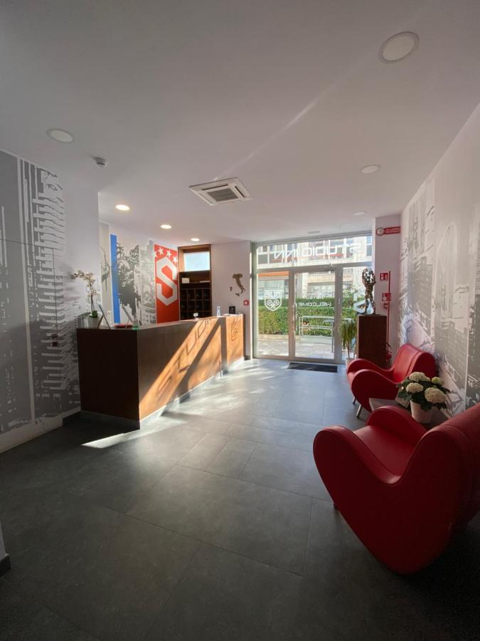 Hotel Studio Inn Centrale & Milano Urban Padel Milão Exterior foto